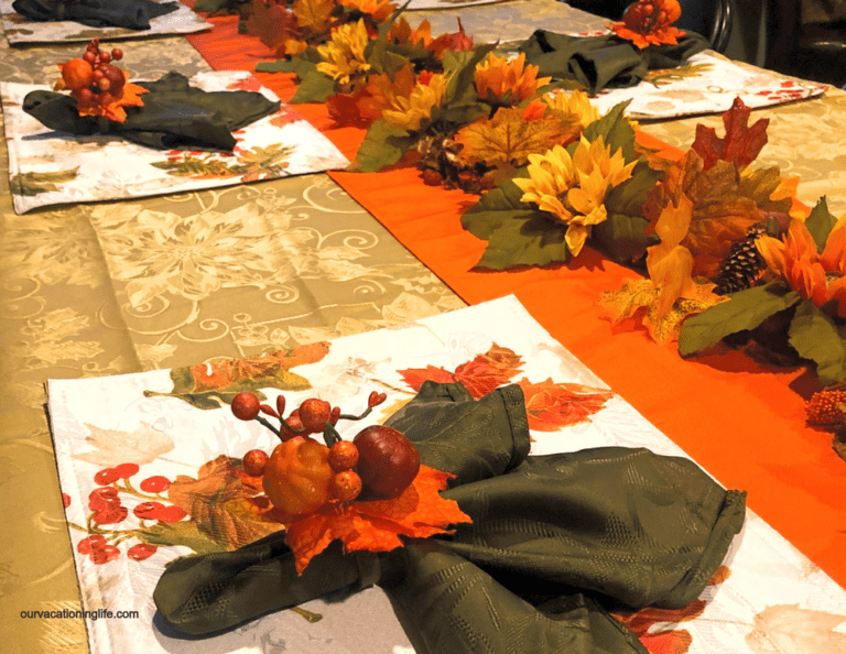 The 9 Best Stress-Free Thanksgiving Travel Tips For 2025