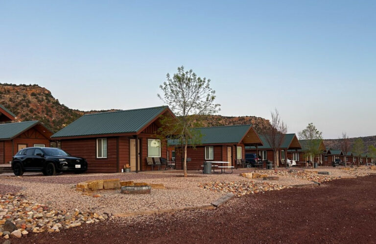 Gooseberry Lodges cabins